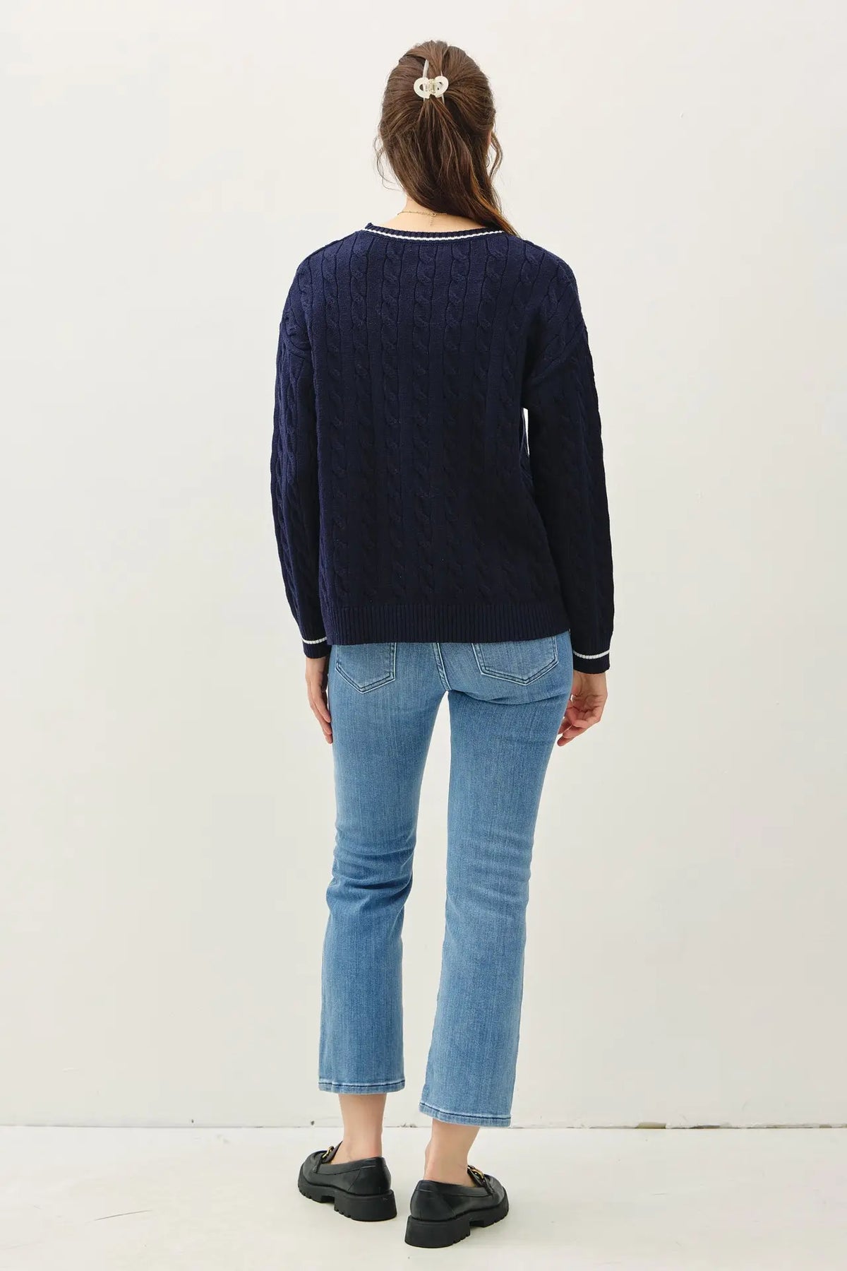CHUNKY CABLE KNIT SWEATER WITH ACCENT DETAIL