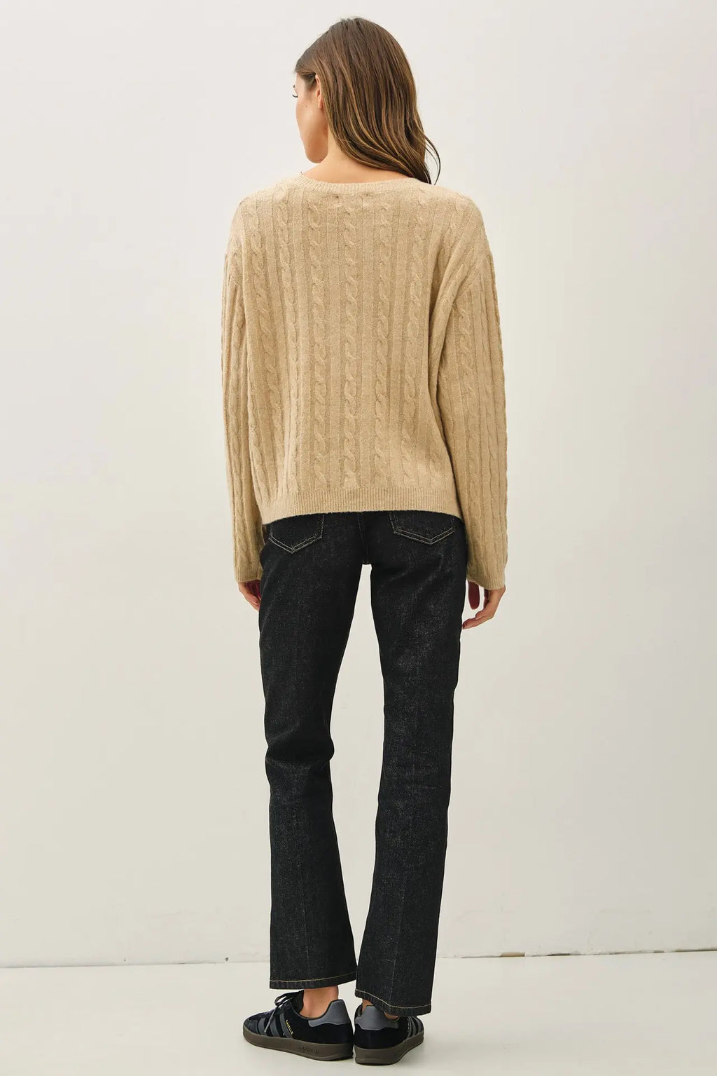 OVERSIZED BOXY CUT CABLE KNIT SWEATER